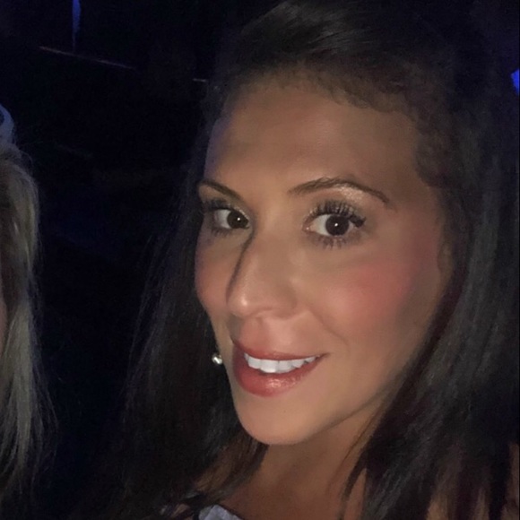 Meet the posher - Picture 2 of 3